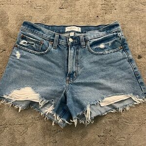 Abrecrombie & Fitch Curve Love Jean Shorts